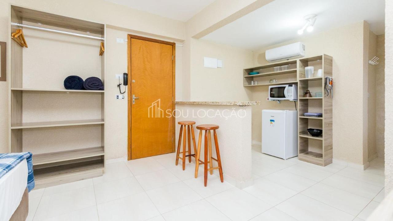 קוריטיבה Estudios Confortaveis Com Precos Acessiveis Totalmente Mobiliados מראה חיצוני תמונה